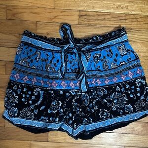 LOFT Women's Patterned Shorts